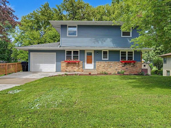 3701 Adair Avenue N, Crystal, MN 55422