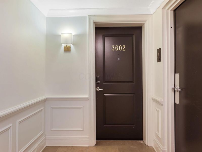 50 W Broad Street, Unit 3602, Columbus, OH 43215 Photo 2
