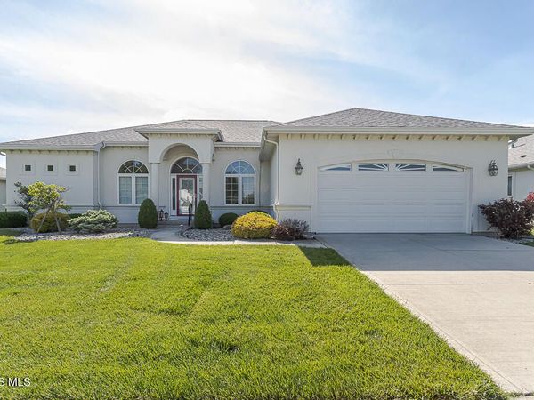 9140 Pelican Cove Court , Sylvania, OH 43560
