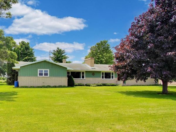 6711 W HWY 67 HIGHWAY, Walworth, WI 53184