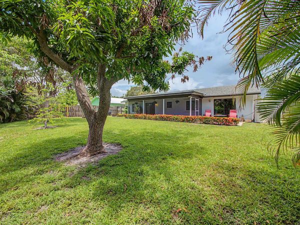 126 Chapel Lane, Tequesta, FL 33469