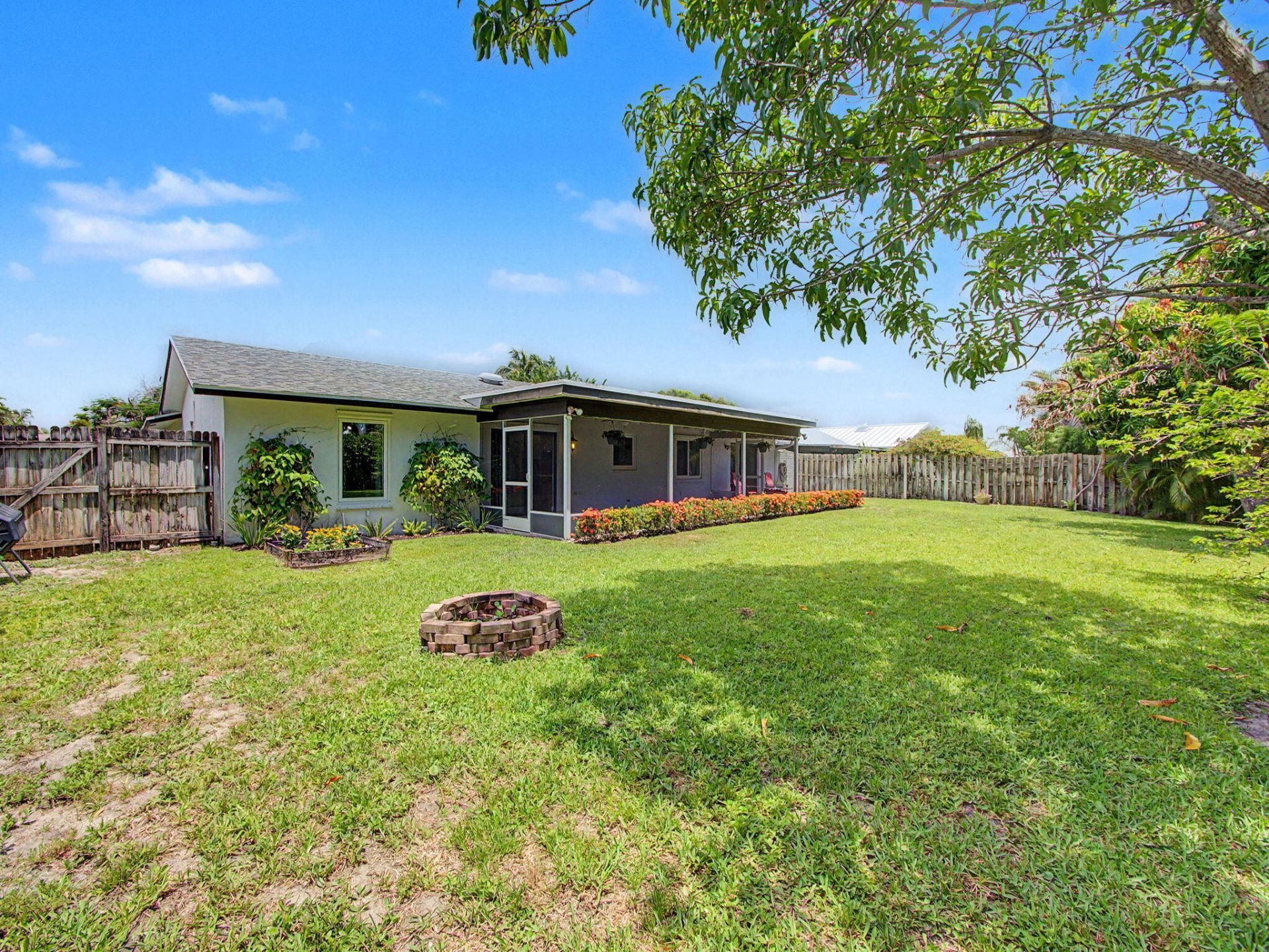 126 Chapel Lane, Tequesta, FL 33469 Photo