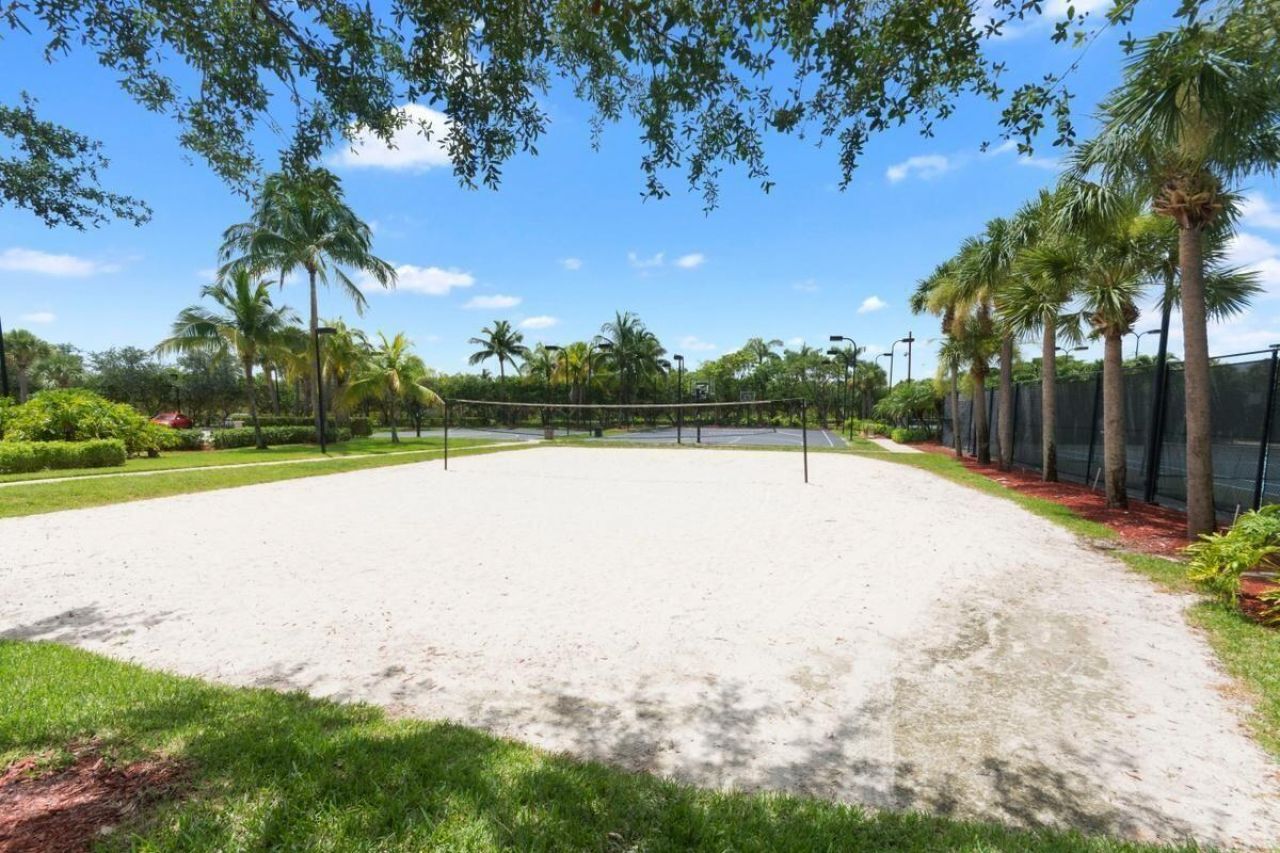 9855 Woolworth Court Court, Wellington, FL 33414 Photo