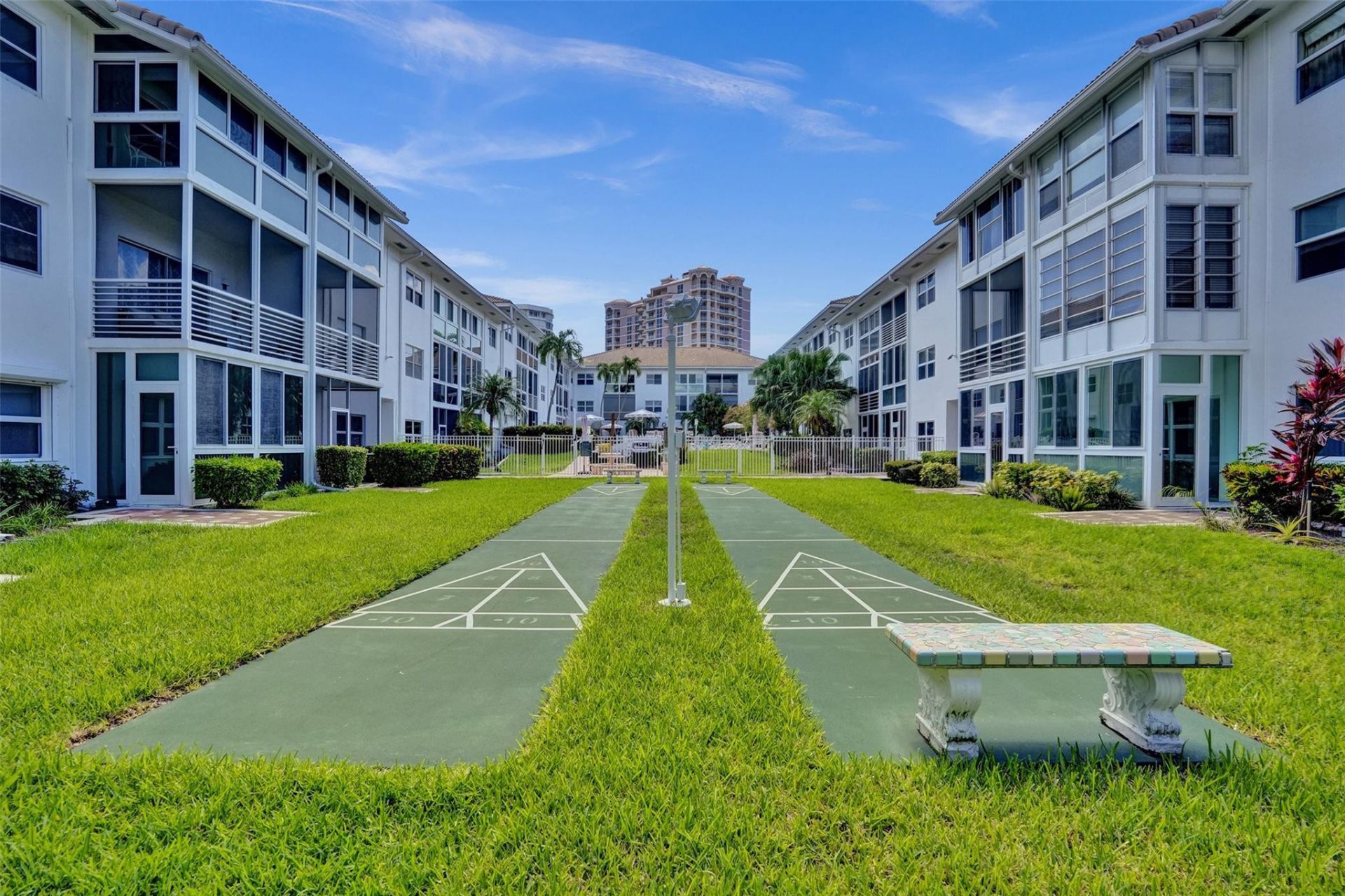 1461 S Ocean Boulevard, Unit 303, Lauderdale by the Sea, FL 33062 Photo