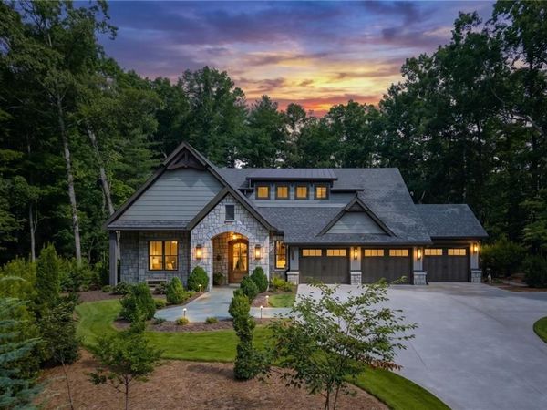 87 Whisper Place , Marble Hill, GA 30148