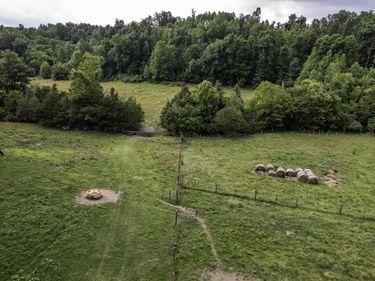 2000 2000 Gosser Ridge Rd Road, Liberty, KY 42539