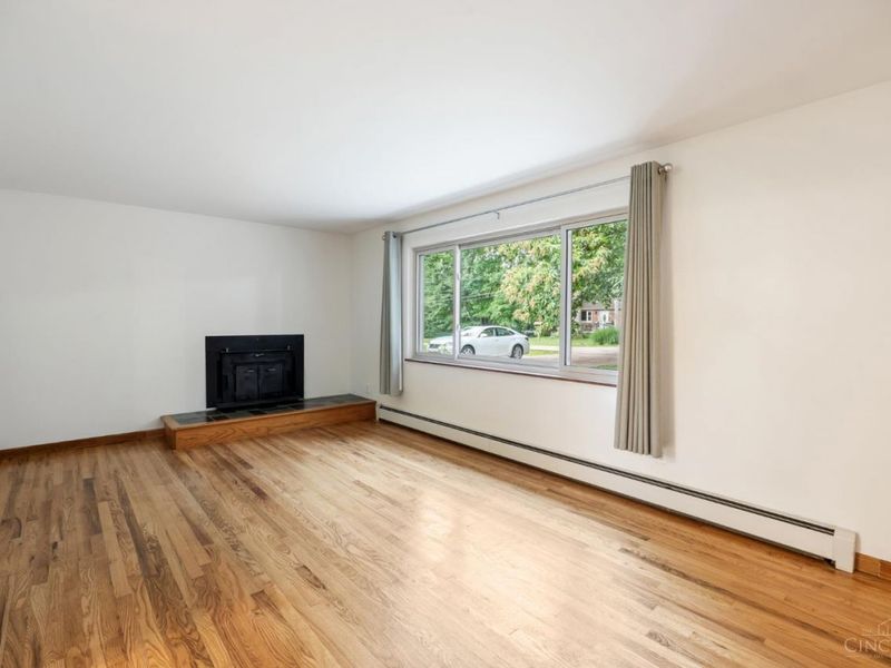 9032 Oak Drive, Loveland, OH 45140 Photo 6