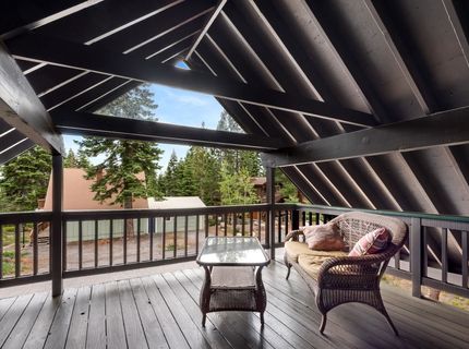 810 Dove Way, Carnelian Bay, CA 96140 Photo