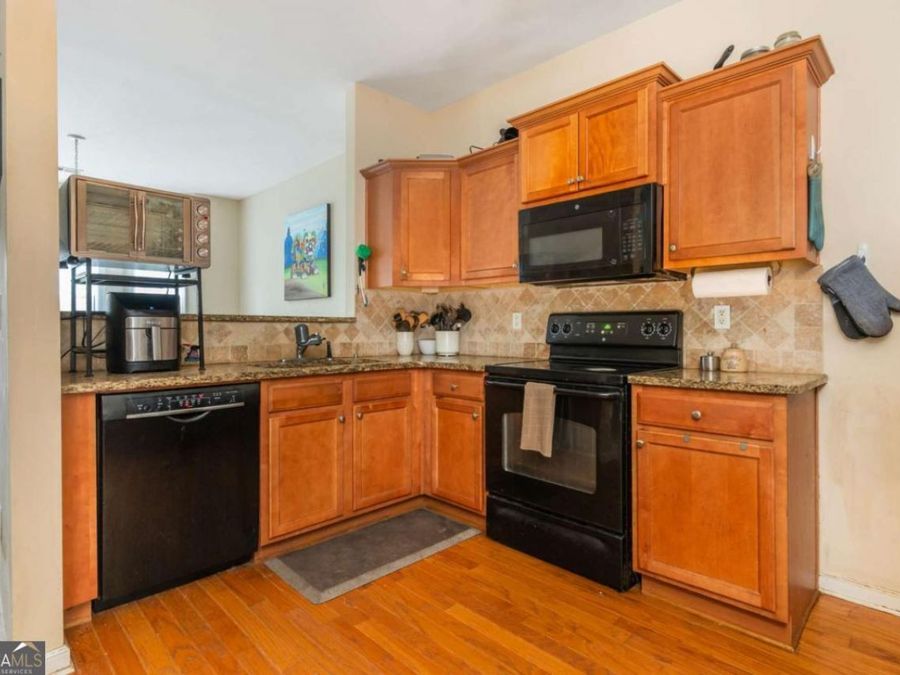 Property Image 28