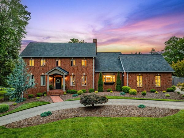 704 Chippendale Road, Kingsport, TN 37660