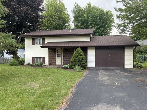 1127 BONNIE VIEW DRIVE, Sturgeon Bay, WI 54235