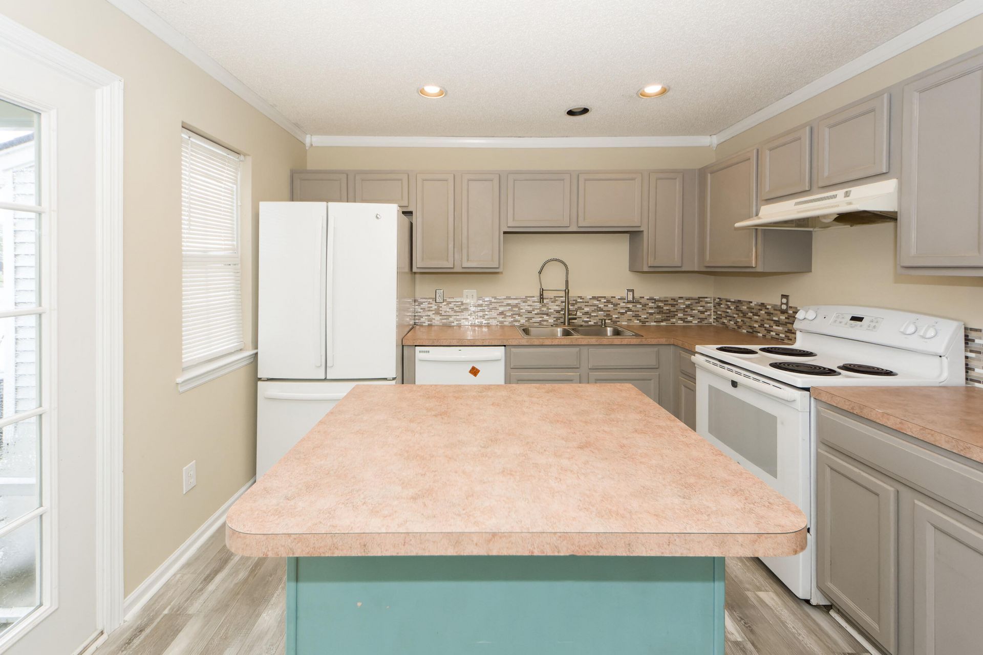103 Leyland Court Photo 10