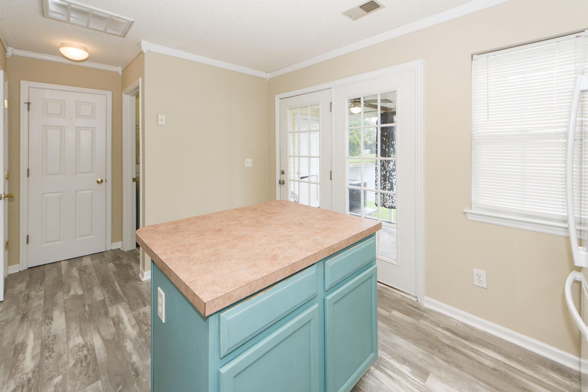 103 Leyland Court Photo 13
