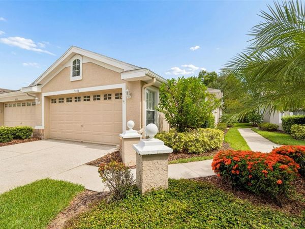 9828 BRIDGETON DRIVE, TAMPA, FL 33626