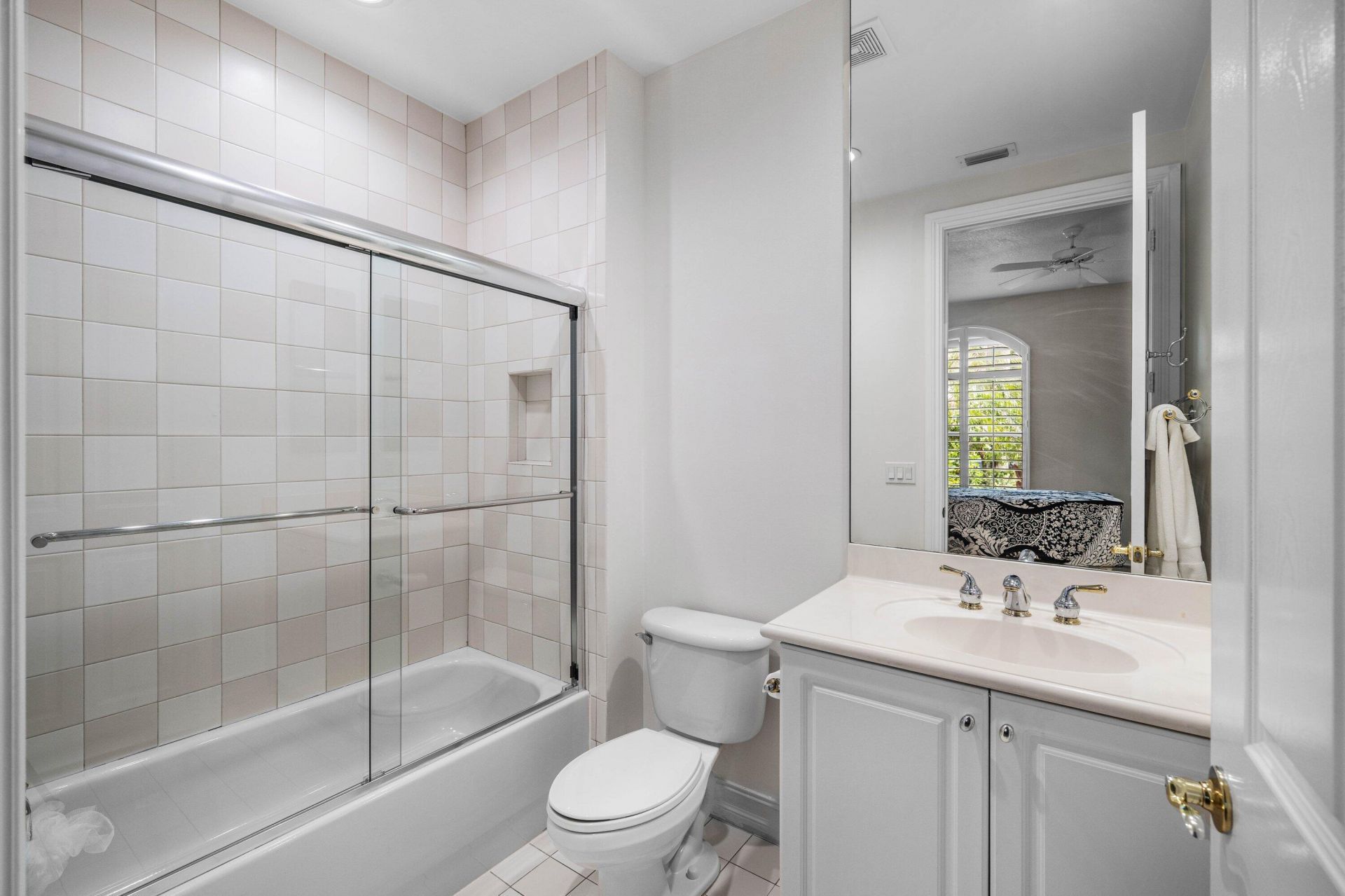 123 Palm Bay Terrace, Unit B, Palm Beach Gardens, FL 33418 Photo