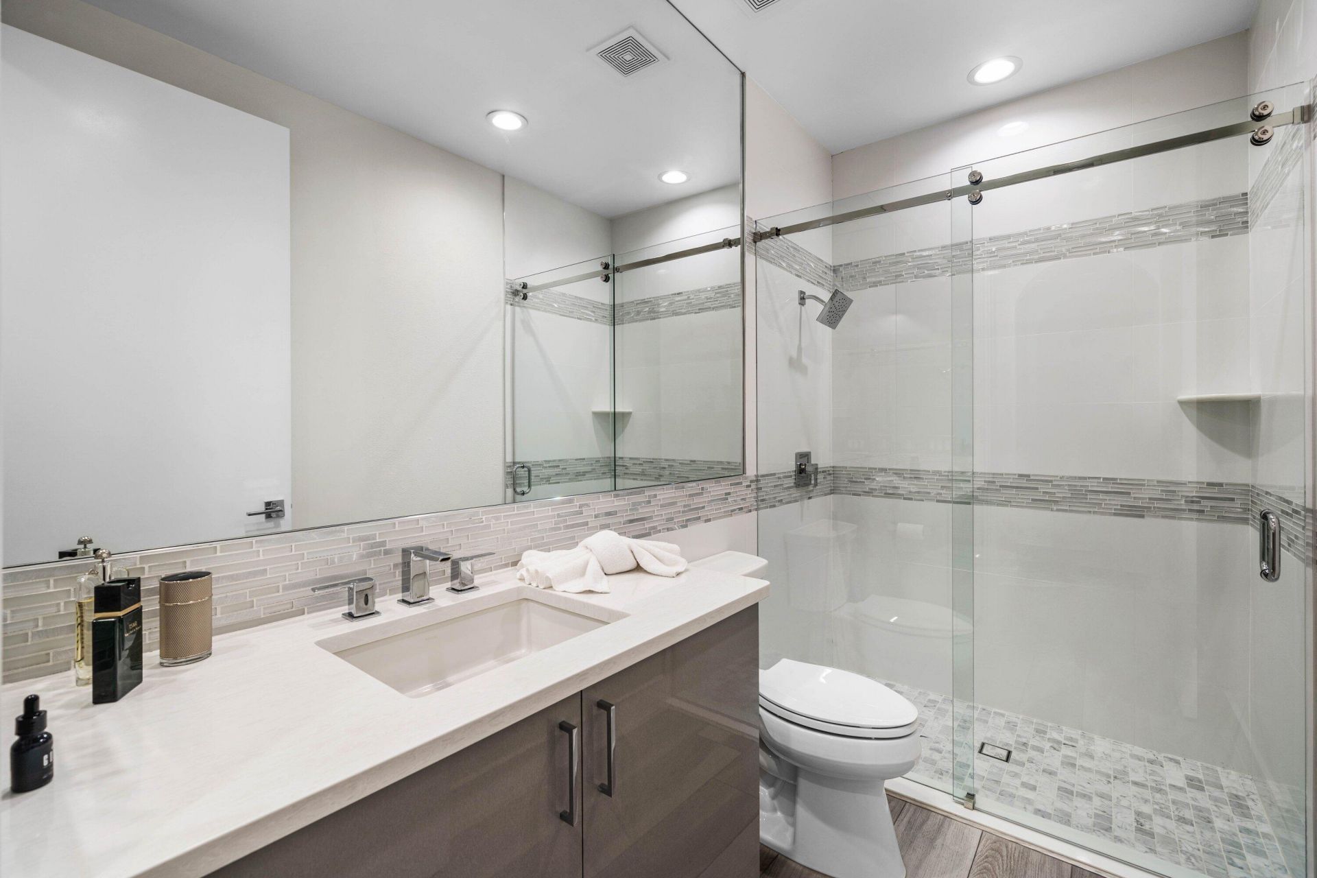 123 Palm Bay Terrace, Unit B, Palm Beach Gardens, FL 33418 Photo