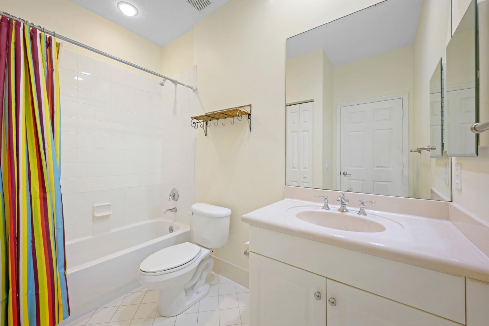 1384 Harbor View W, Hollywood, FL 33019 Photo