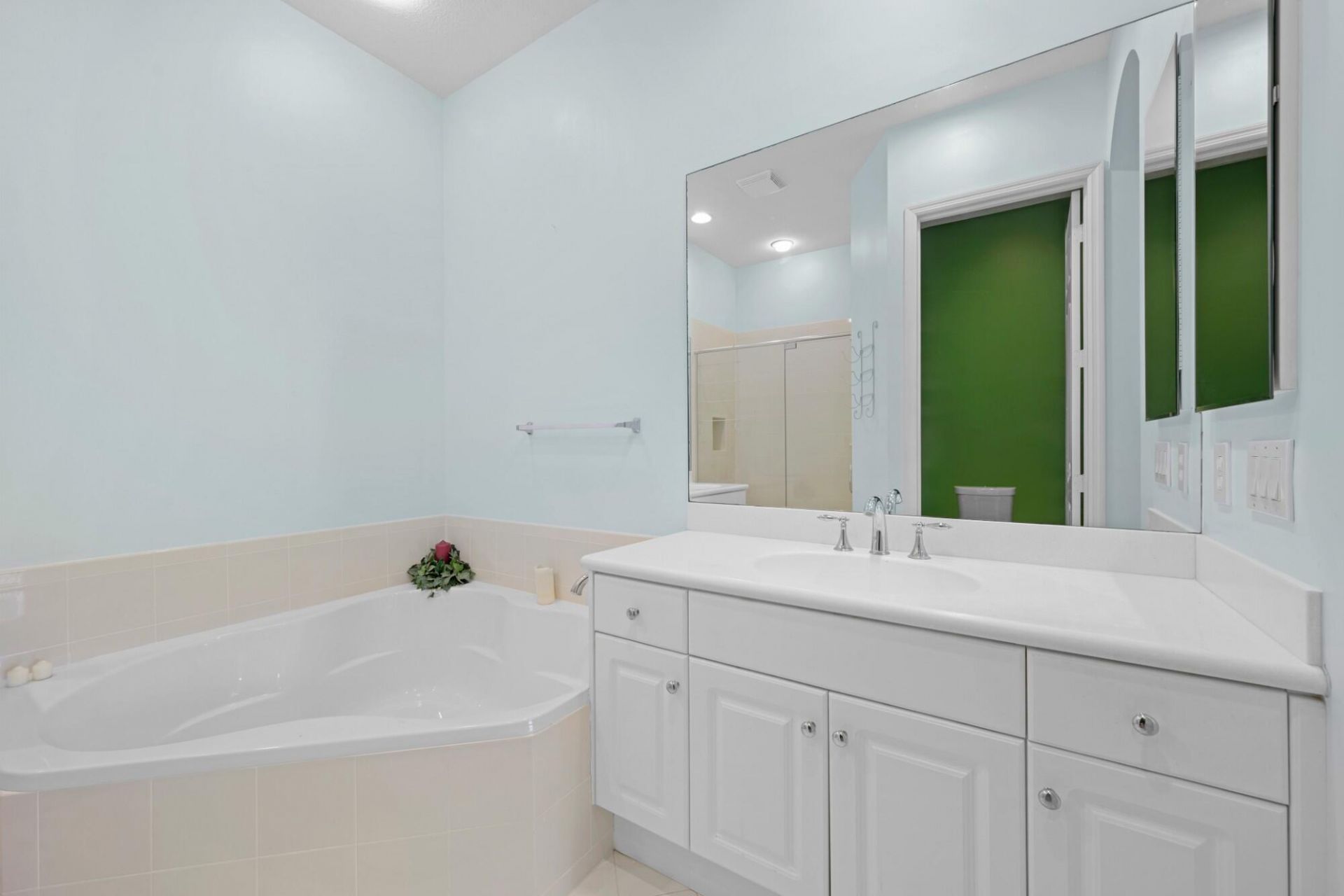 1384 Harbor View W, Hollywood, FL 33019 Photo