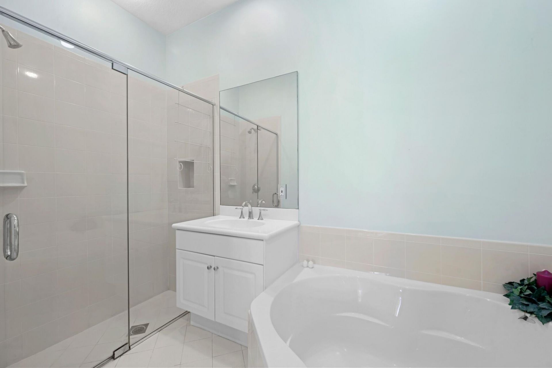 1384 Harbor View W, Hollywood, FL 33019 Photo