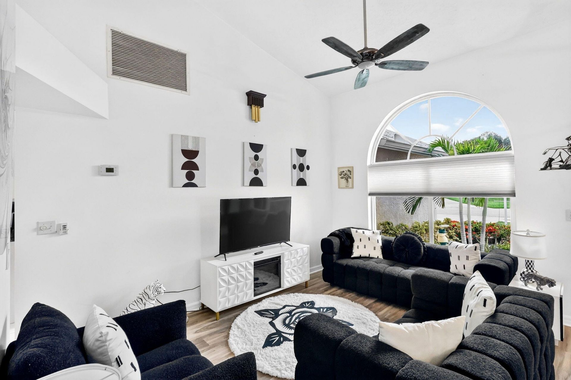 1921 NE Acapulco Drive, Jensen Beach, FL 34957 Photo