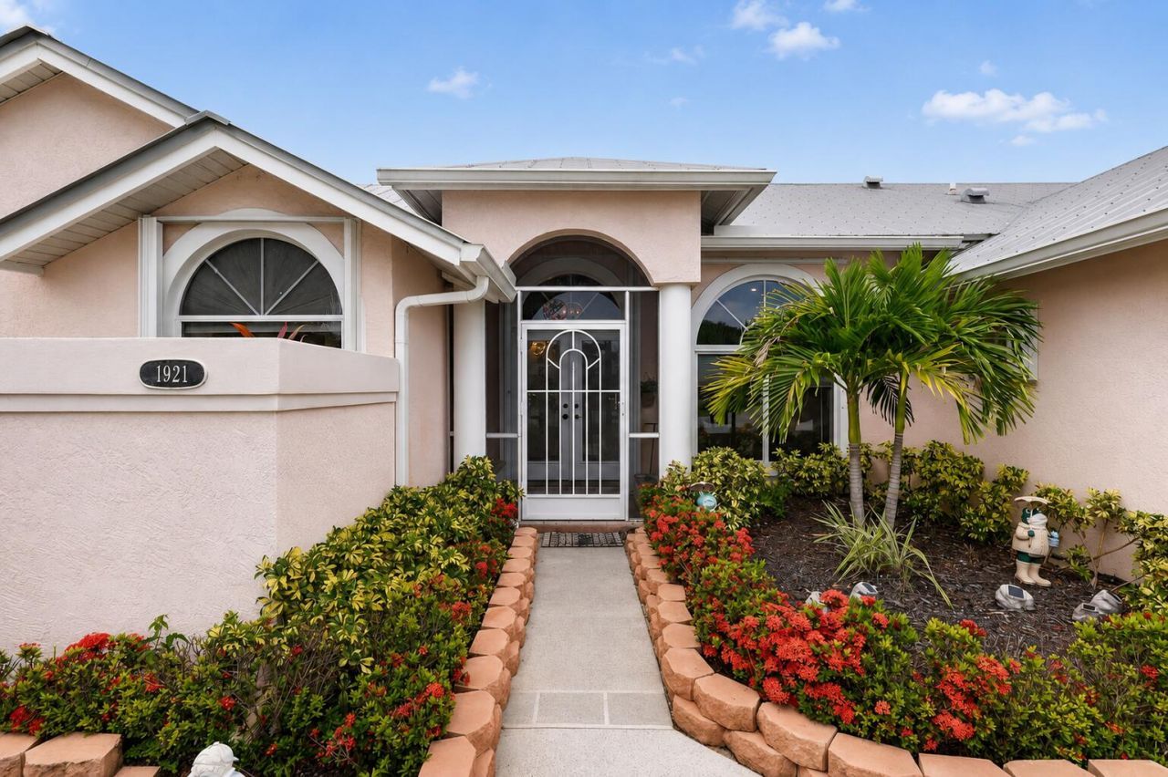 1921 NE Acapulco Drive, Jensen Beach, FL 34957 Photo