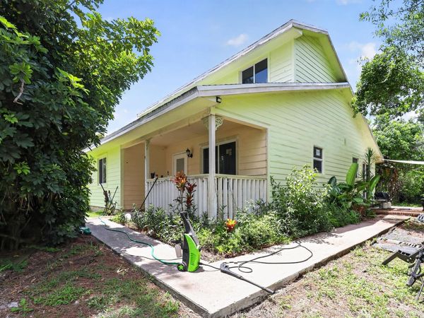 16393 E Mayfair Drive E, The Acreage, FL 33470