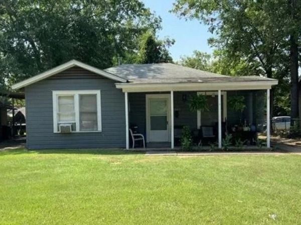 2643 Woodford Street , Shreveport, LA 71108