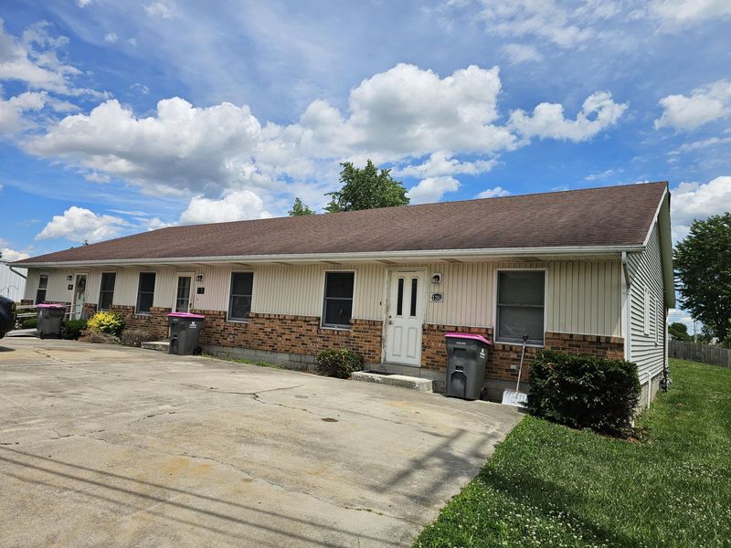 130 N High Street, Bradford, OH 45308 Photo 2