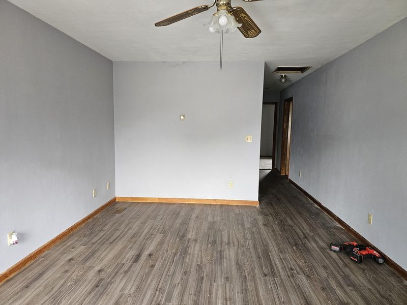 130 N High Street, Bradford, OH 45308 Photo 3