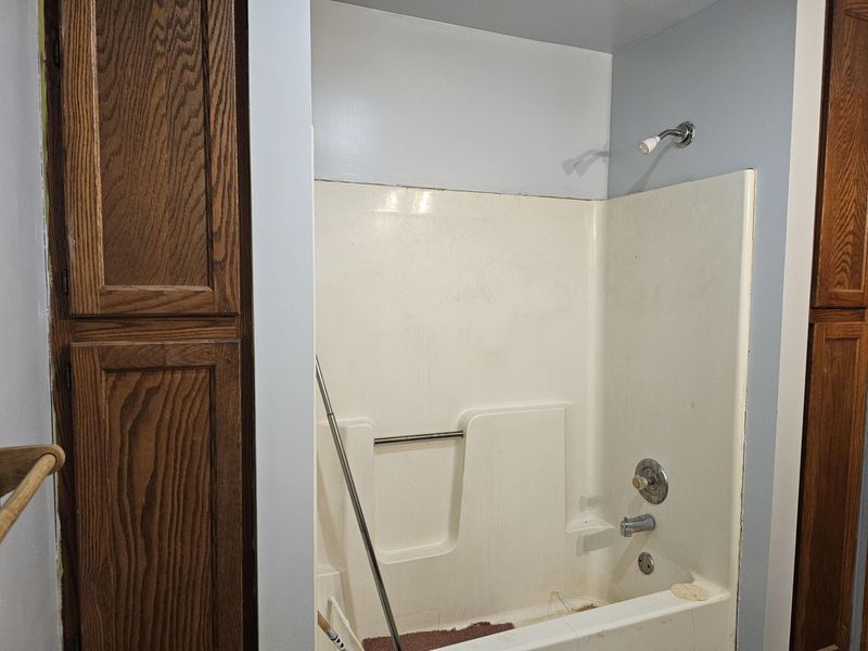 130 N High Street, Bradford, OH 45308 Photo 5