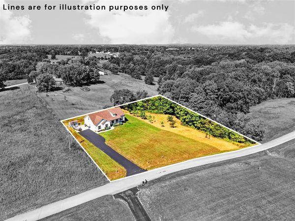 233 J W Creek Road, Rockfield, KY 42274