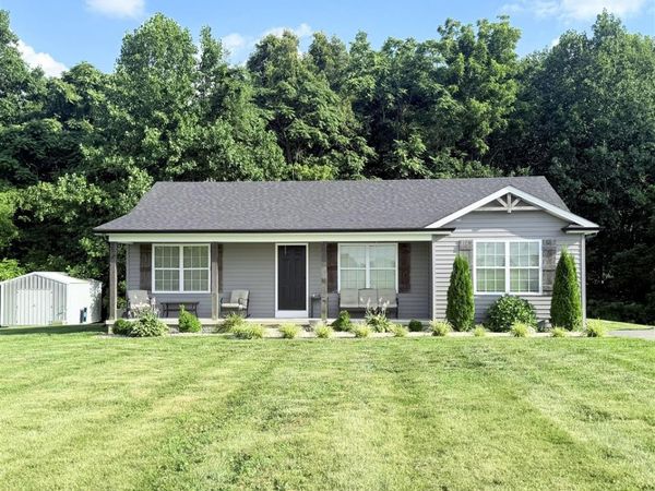 565 Devasher Road , Scottsville, KY 42164