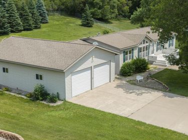 113 E Ridgeview Drive, Starbuck, MN 56381
