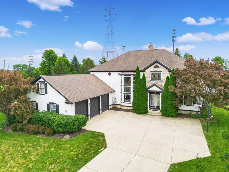 204 Oakwood Court, Westerville, OH 43081 Photo 3