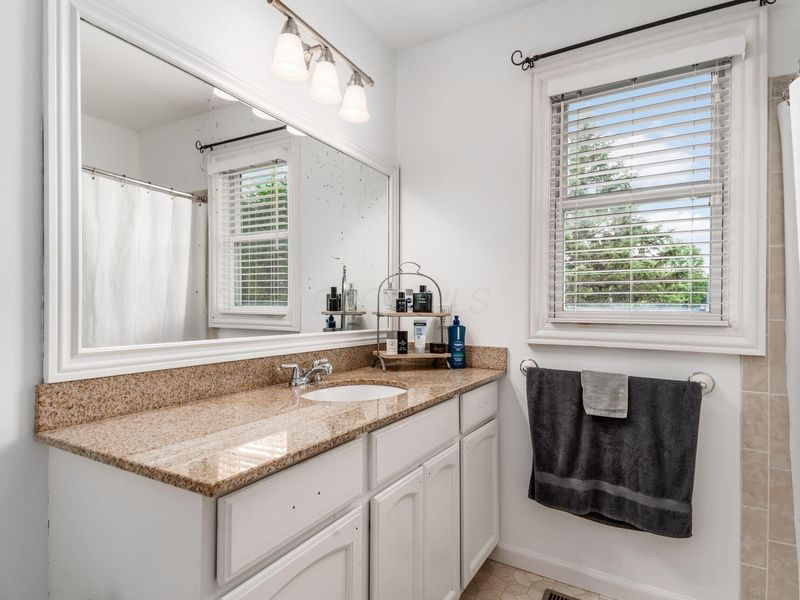 204 Oakwood Court, Westerville, OH 43081 Photo 52