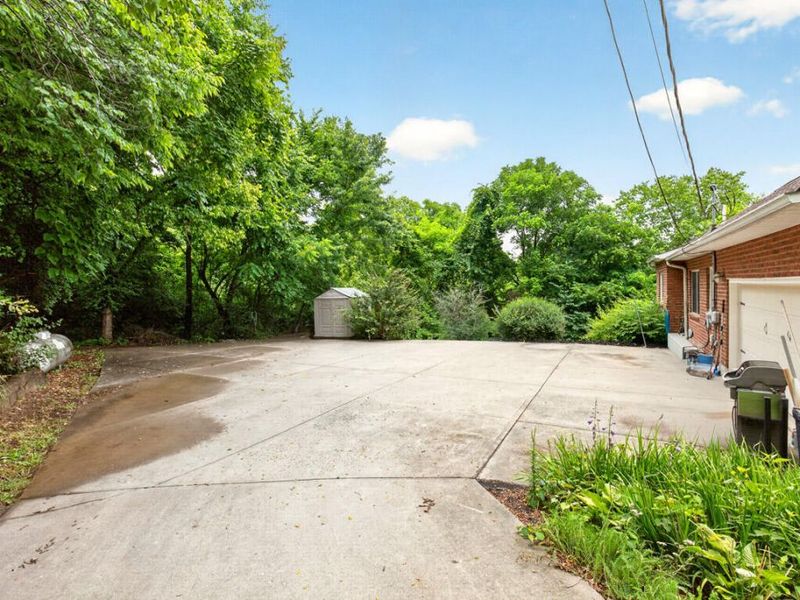 6805 Shadowlawn Drive, Alexandria, KY 41001 Photo 4