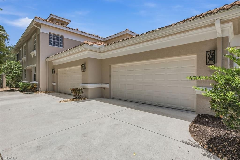 3995 Deer Crossing Ct, Unit 201, Naples, FL 34114 Photo