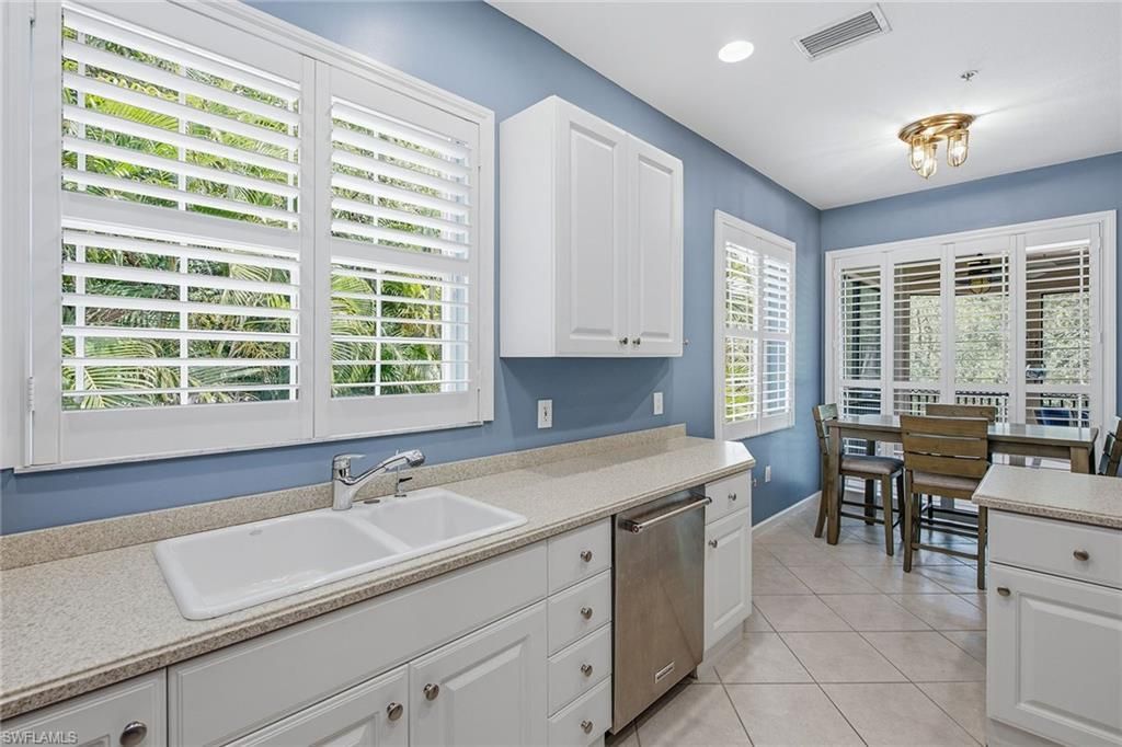 3995 Deer Crossing Ct, Unit 201, Naples, FL 34114 Photo