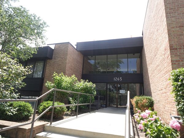 1265 N Sterling Avenue , Unit 109, Palatine, IL 60067