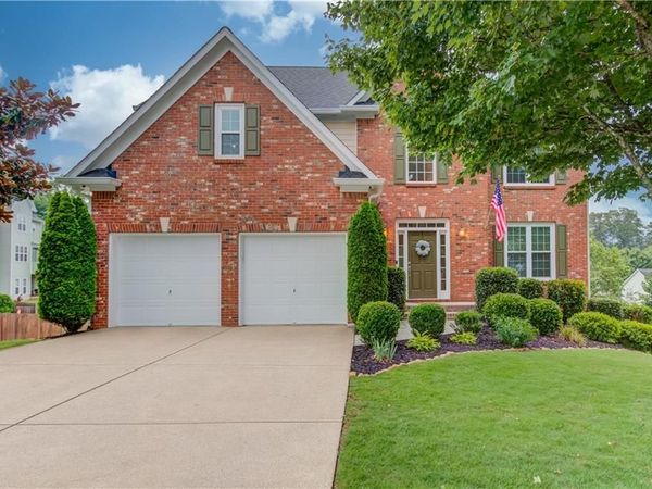 2651 Chandler Grove Court, Buford, GA 30519