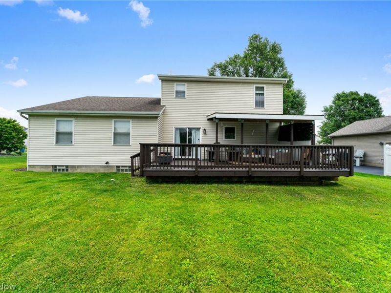 10460 Carrie Drive, New Middletown, OH 44442 Photo 25