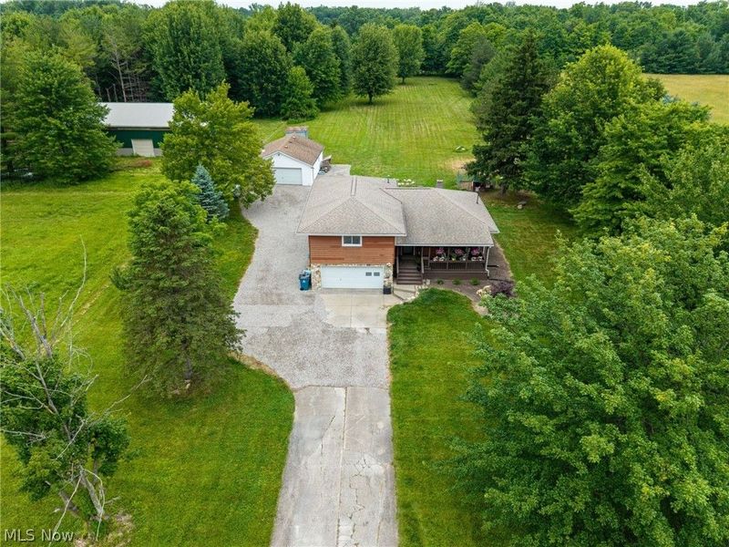 51890 Betts Road, Wellington, OH 44090 Photo 2