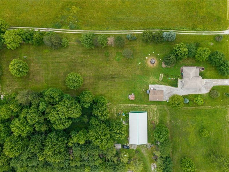 51890 Betts Road, Wellington, OH 44090 Photo 5