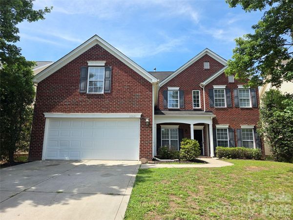 10601 Bere Island Drive , Charlotte, NC 28278
