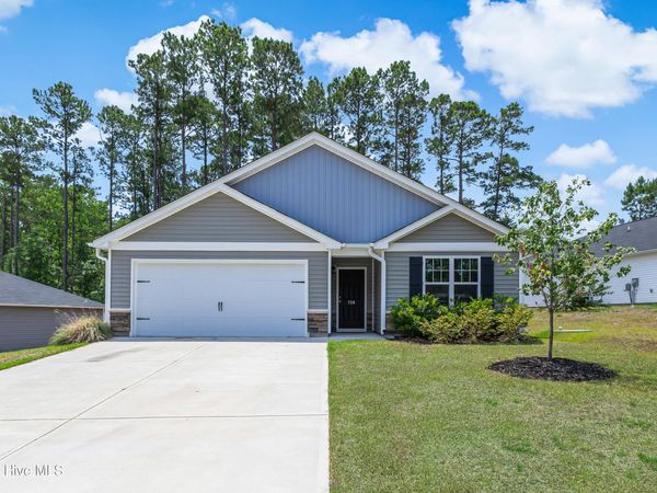 756 Pantego Boulevard SE, Bolivia, NC 28422