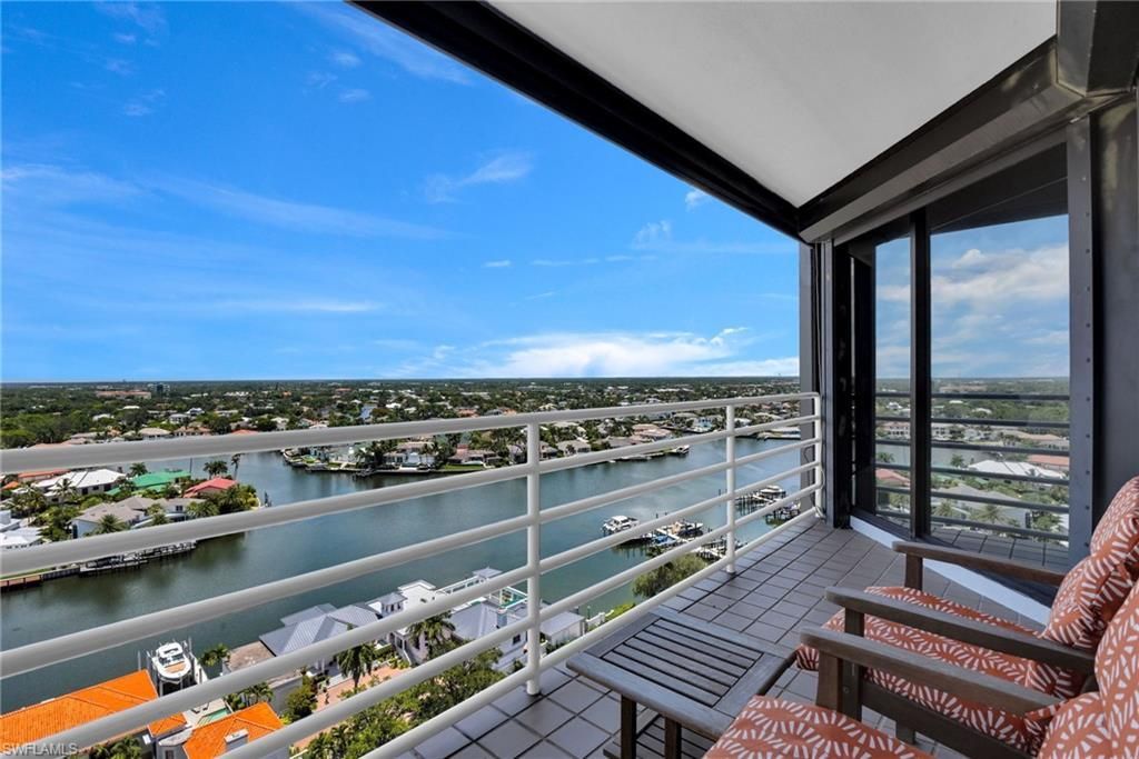 4751 Gulf Shore Blvd N, Unit 3, Naples, FL 34103 Photo