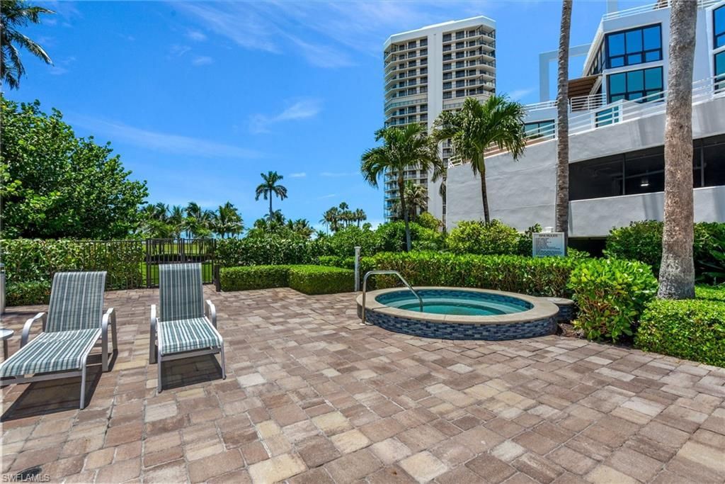 4751 Gulf Shore Blvd N, Unit 3, Naples, FL 34103 Photo