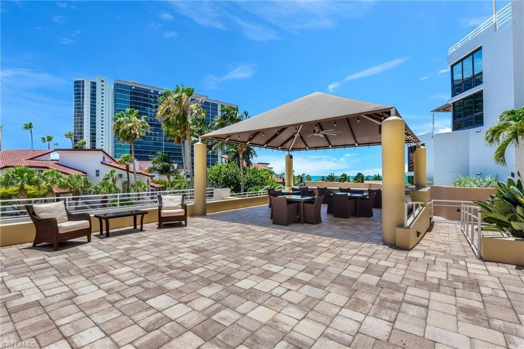 4751 Gulf Shore Blvd N, Unit 3, Naples, FL 34103 Photo
