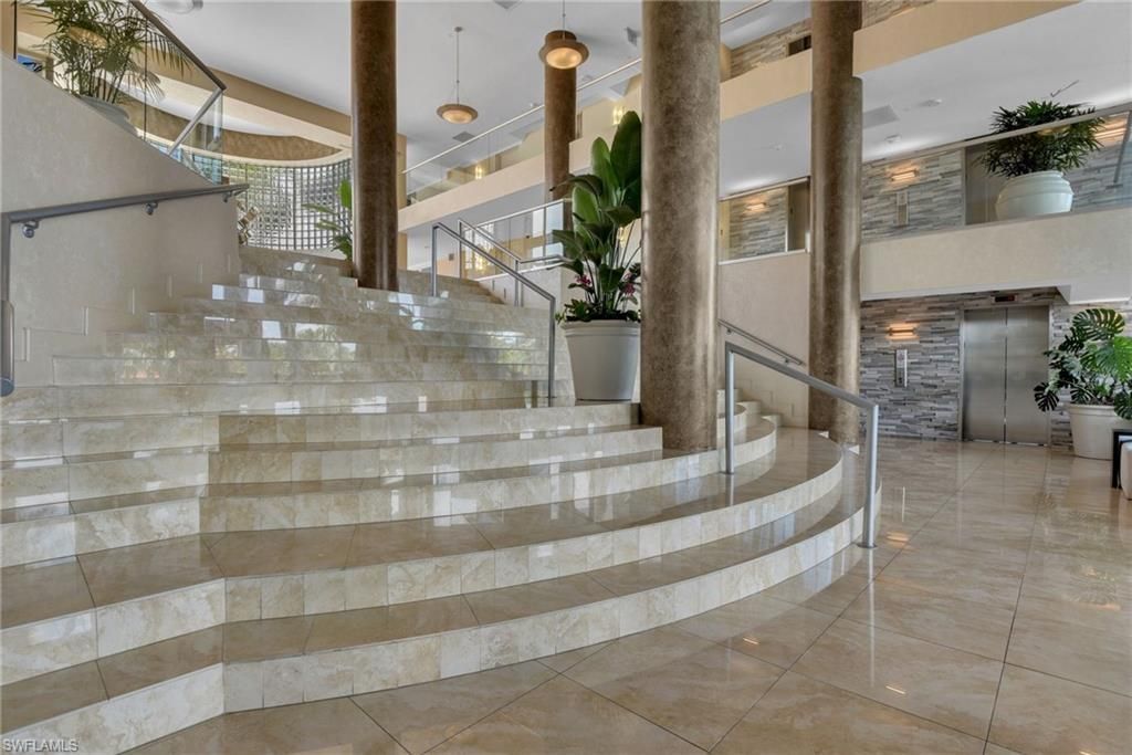 4751 Gulf Shore Blvd N, Unit 3, Naples, FL 34103 Photo