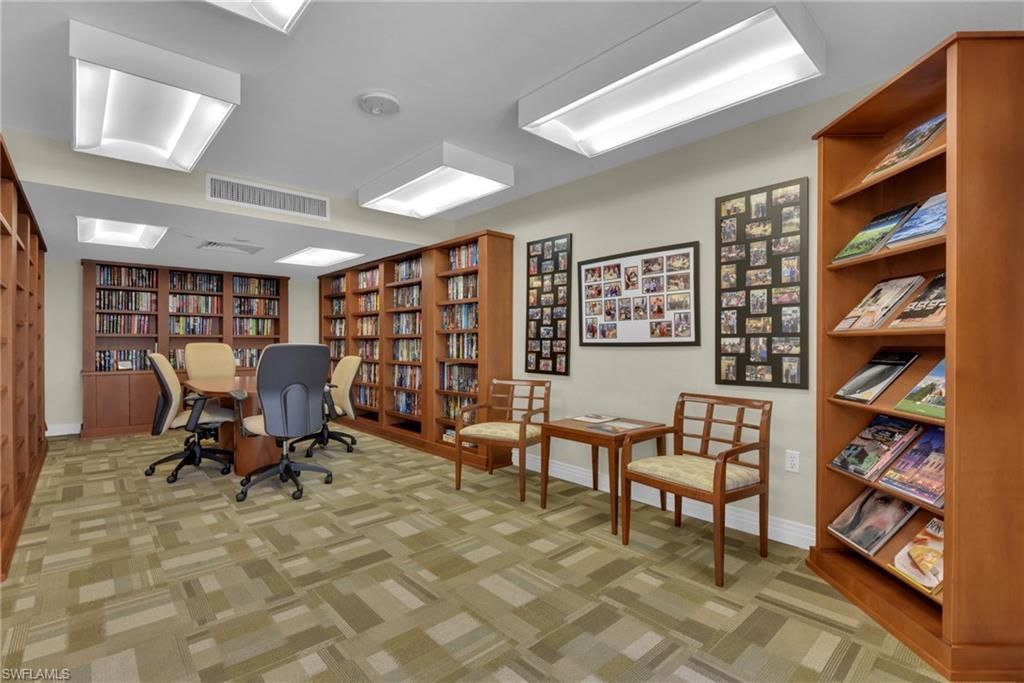 4751 Gulf Shore Blvd N, Unit 3, Naples, FL 34103 Photo